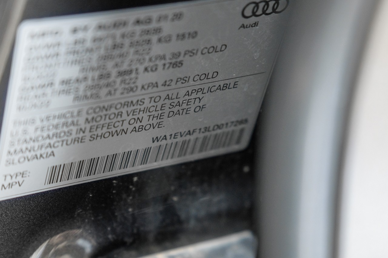 Audi Q8 Vehicle Main Gallery Image 57