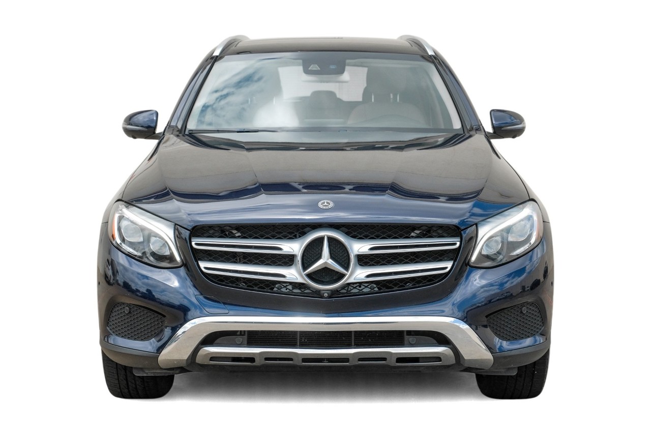 Mercedes-Benz GLC Vehicle Main Gallery Image 06