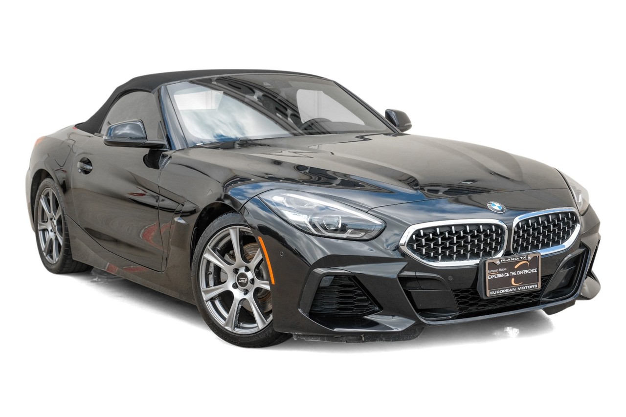 BMW Z4 Vehicle Main Gallery Image 09