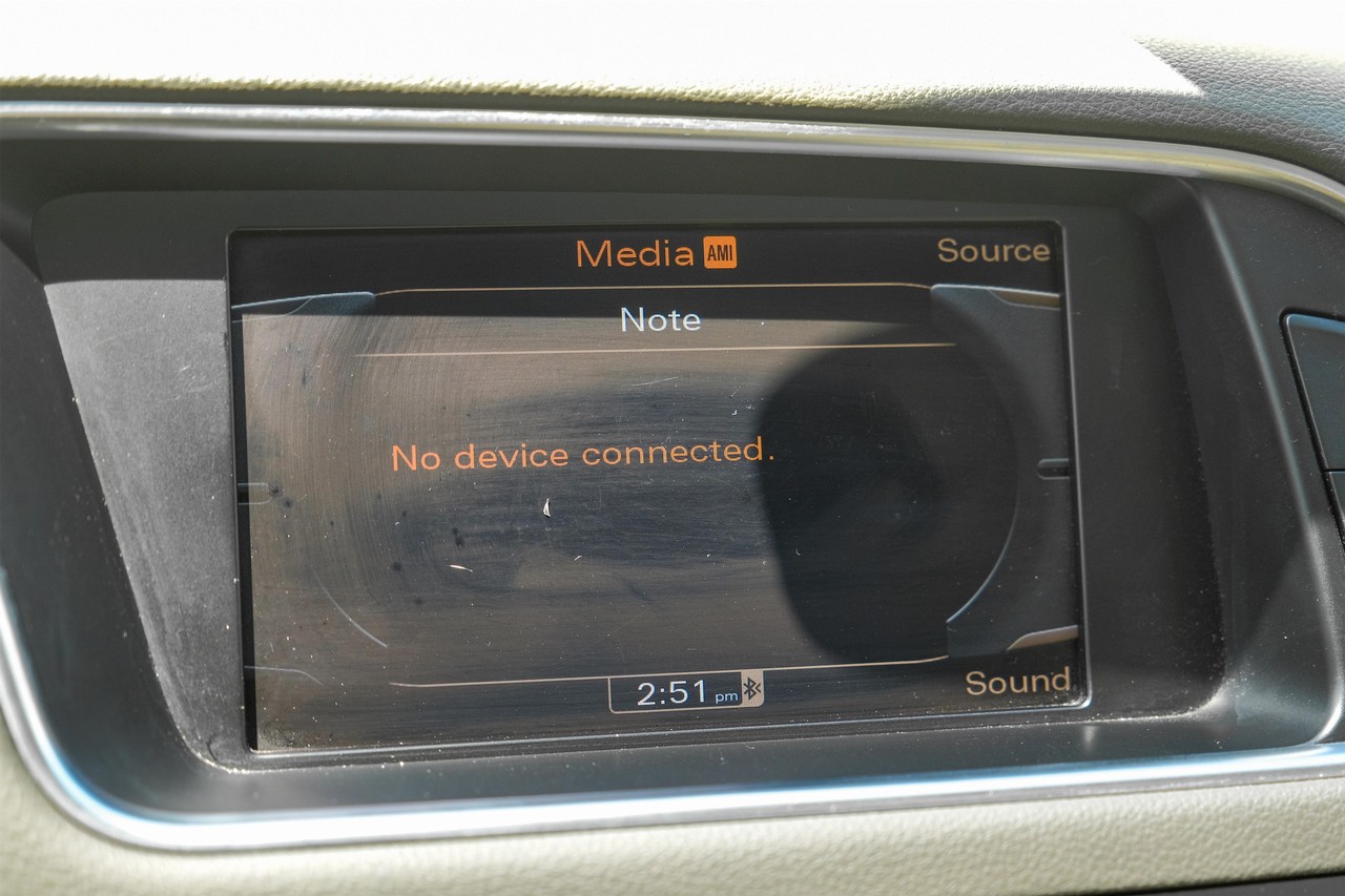 Audi Q5 Vehicle Main Gallery Image 30