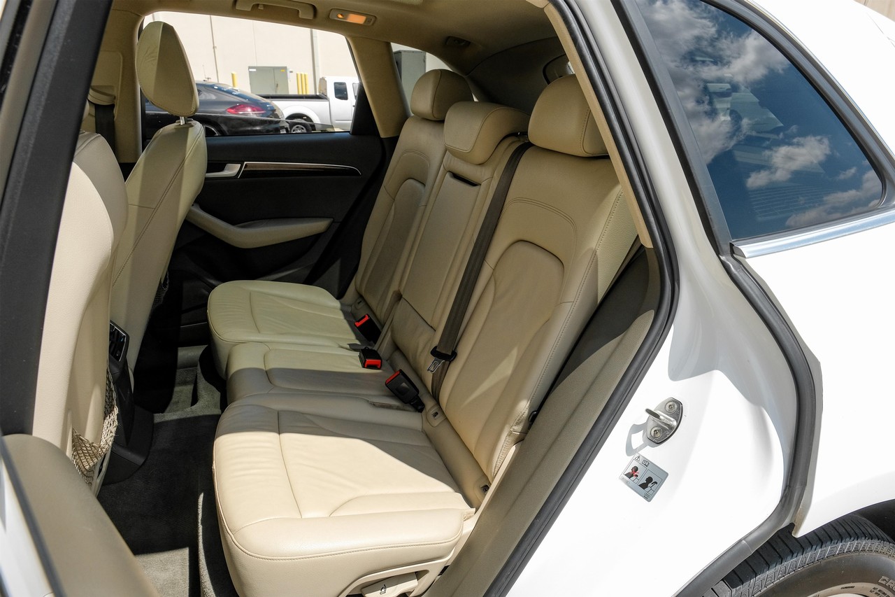 Audi Q5 Vehicle Main Gallery Image 36