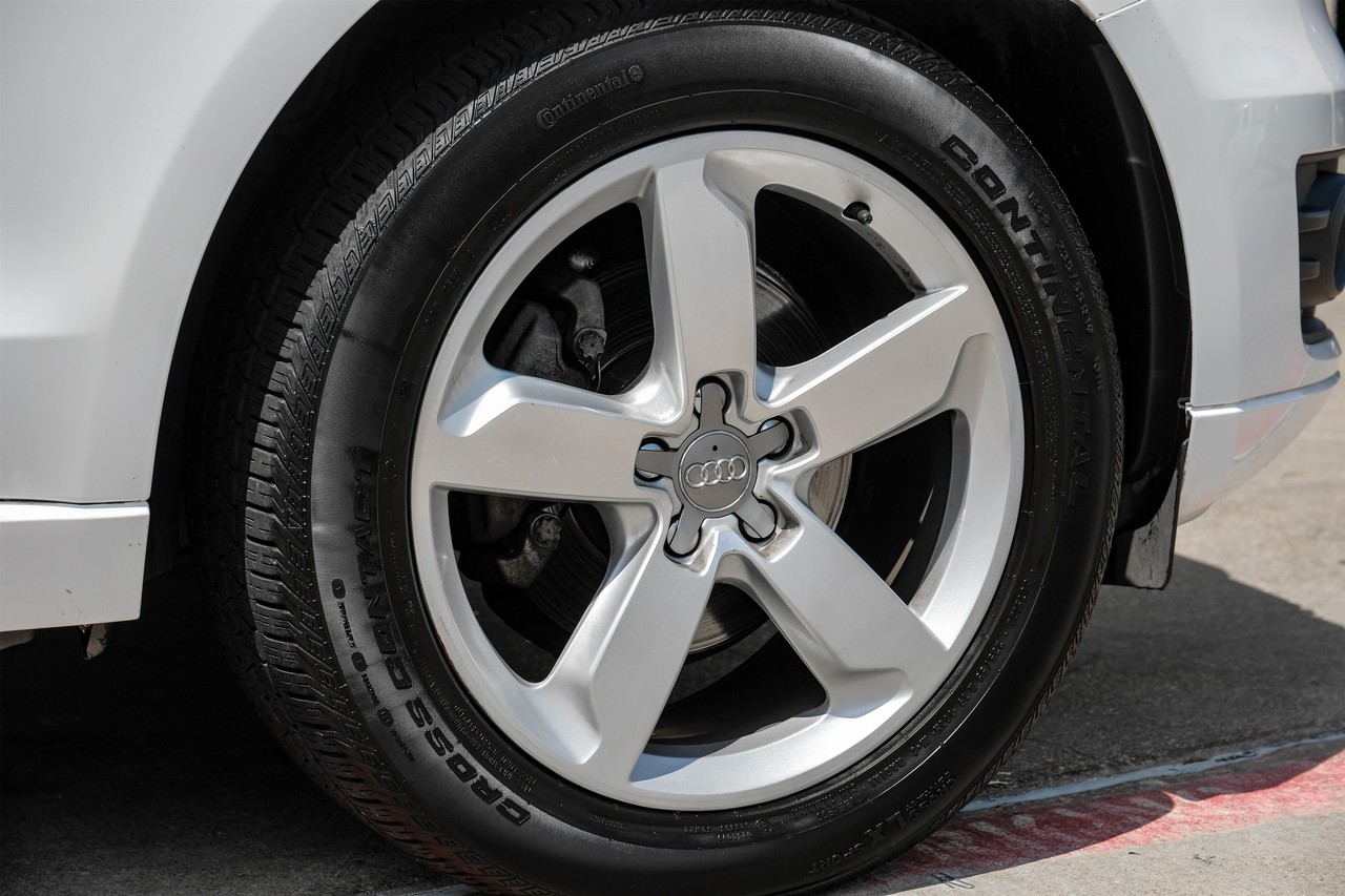 Audi Q5 Vehicle Main Gallery Image 50