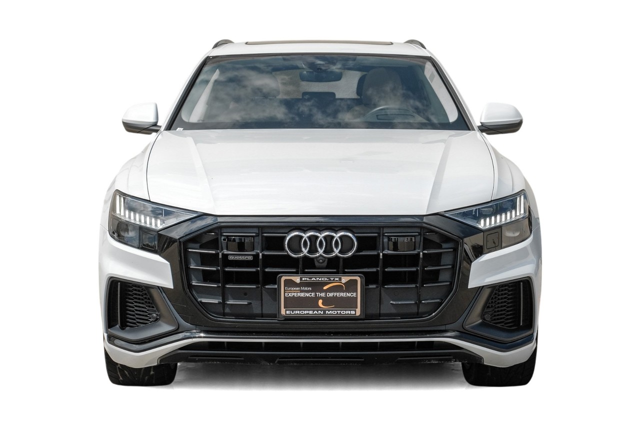 Audi Q8 Vehicle Main Gallery Image 06