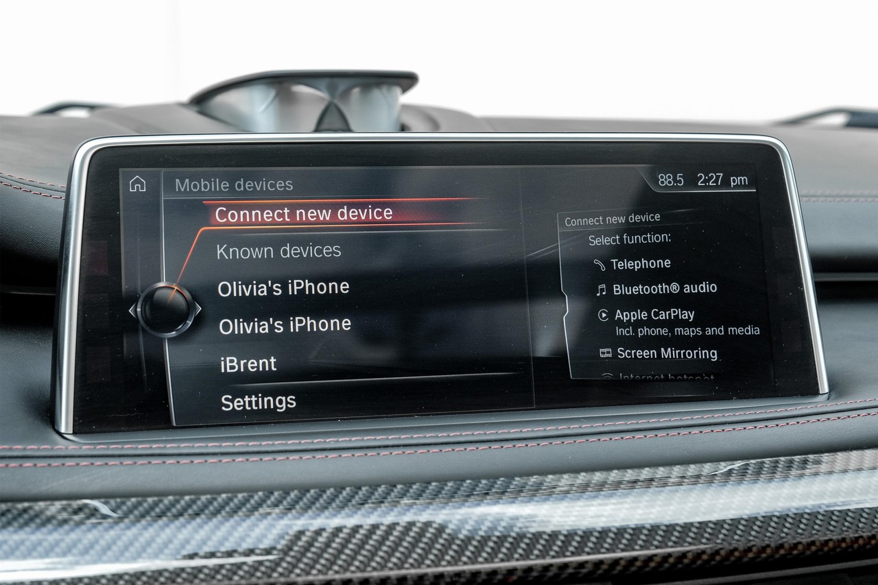 BMW X5 M Vehicle Main Gallery Image 33