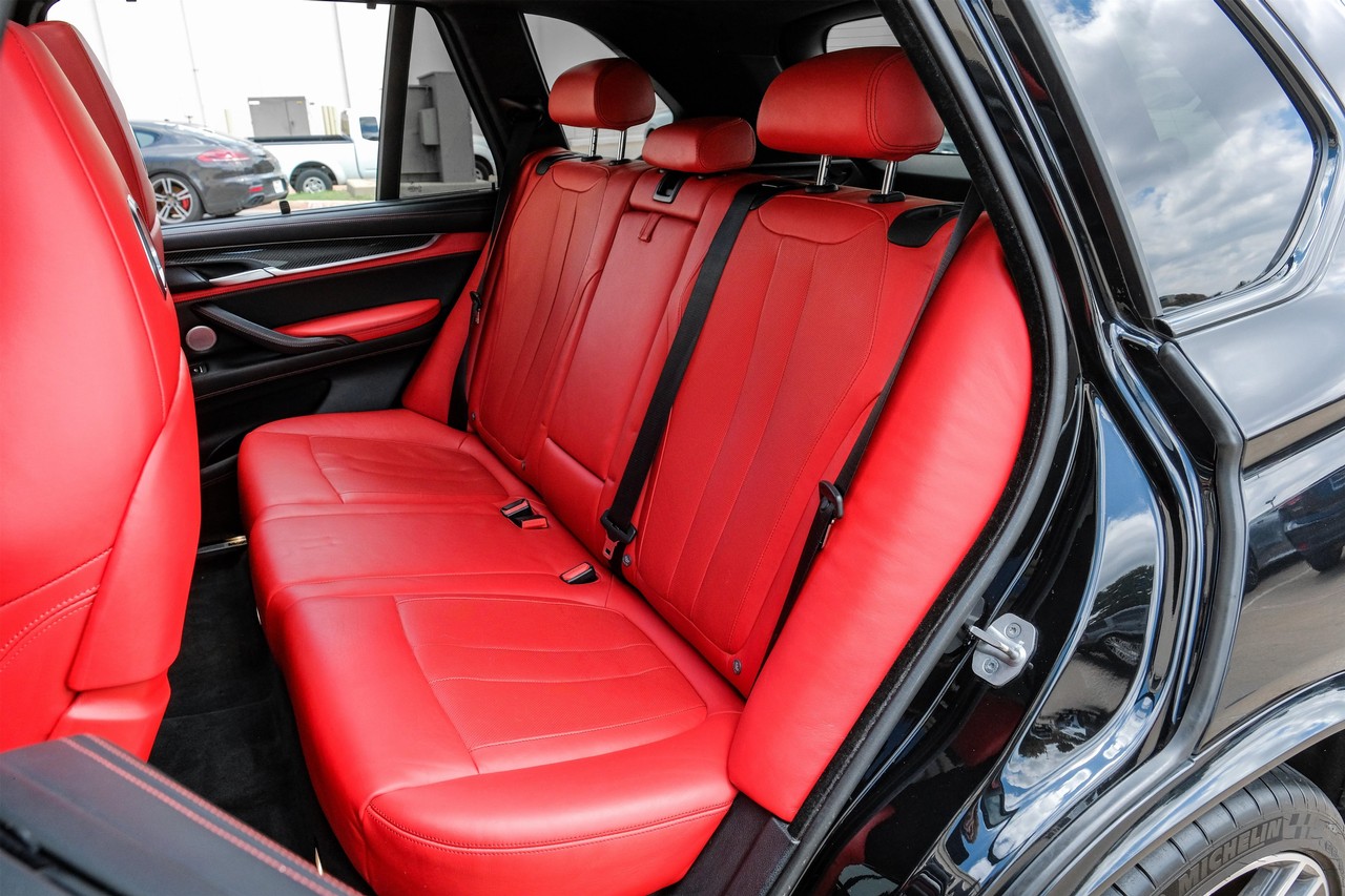 BMW X5 M Vehicle Main Gallery Image 39