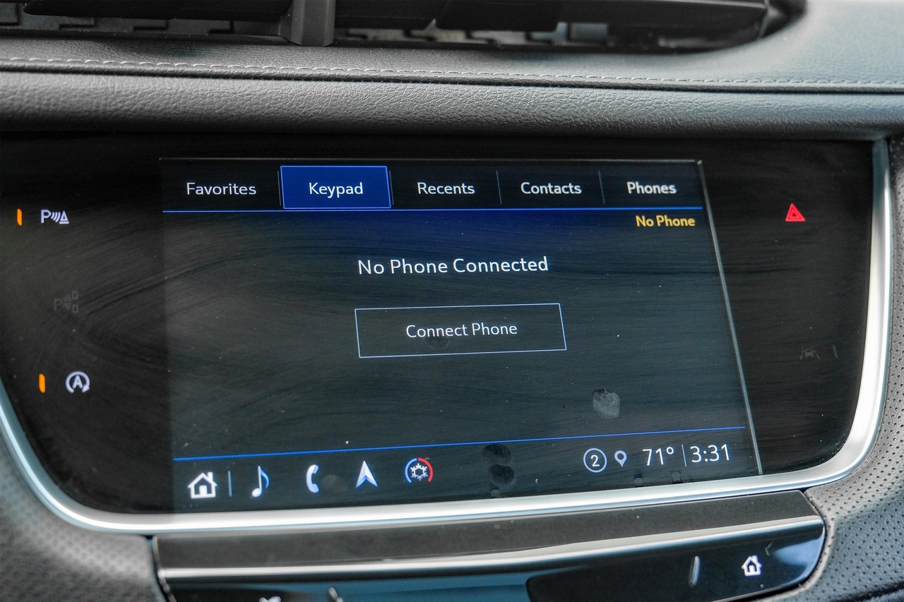 Cadillac XT5 Vehicle Main Gallery Image 32