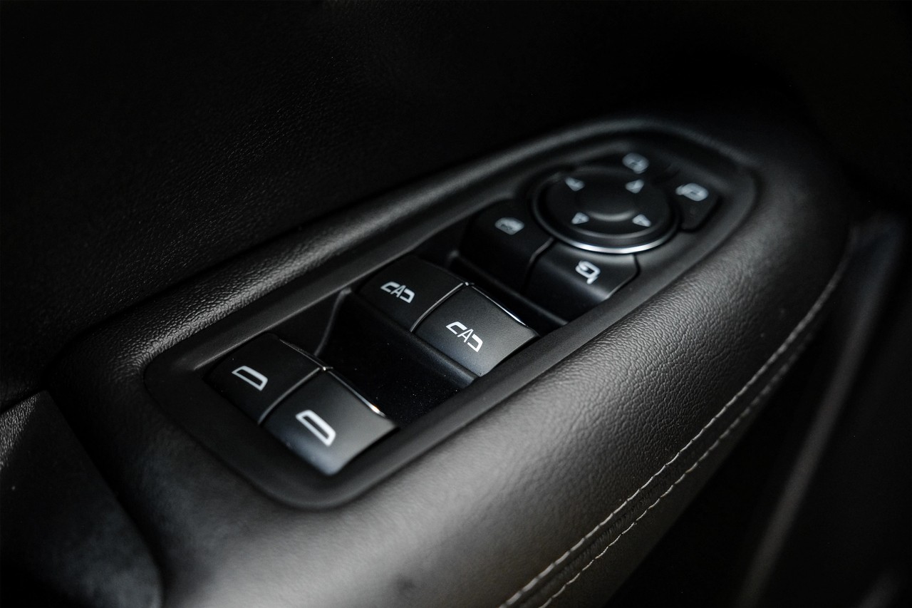 Cadillac XT5 Vehicle Main Gallery Image 45