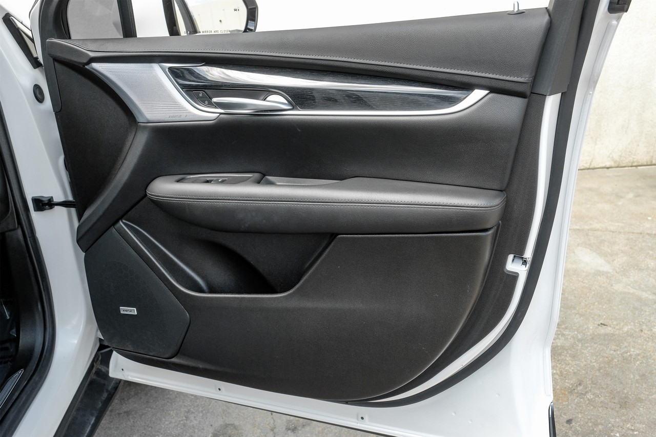 Cadillac XT5 Vehicle Main Gallery Image 46