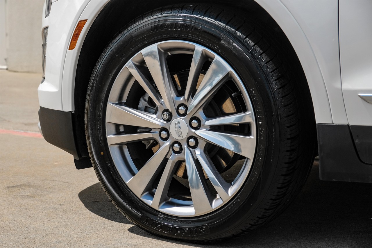 Cadillac XT5 Vehicle Main Gallery Image 54