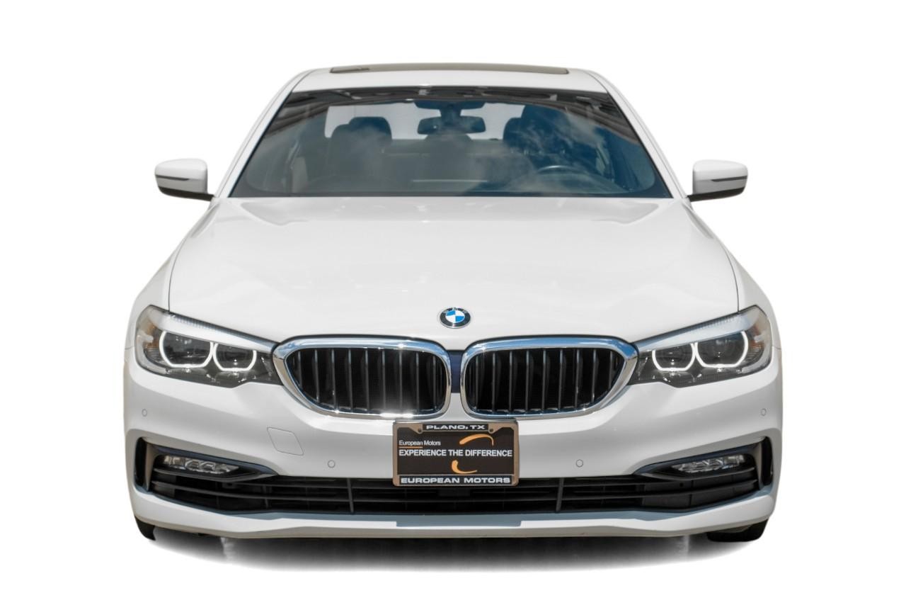 BMW 530i Vehicle Main Gallery Image 06