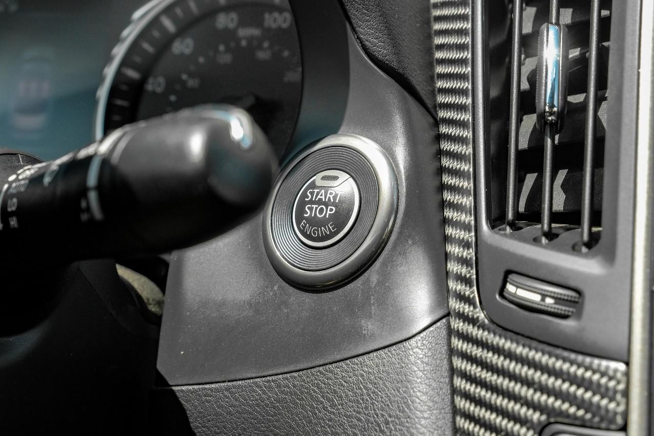INFINITI Q50 Vehicle Main Gallery Image 20