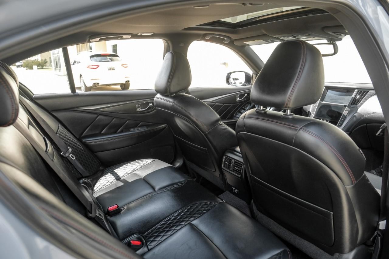 INFINITI Q50 Vehicle Main Gallery Image 33