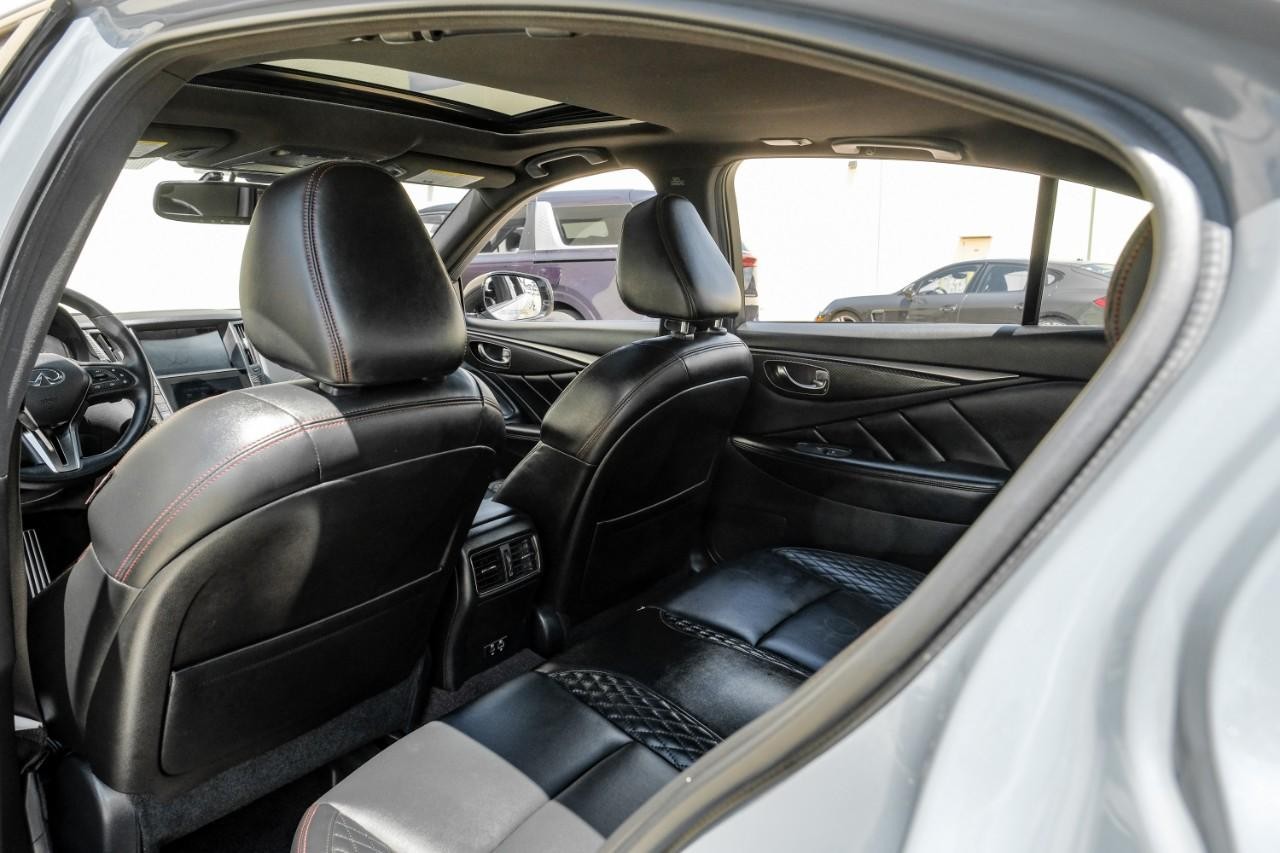 INFINITI Q50 Vehicle Main Gallery Image 34