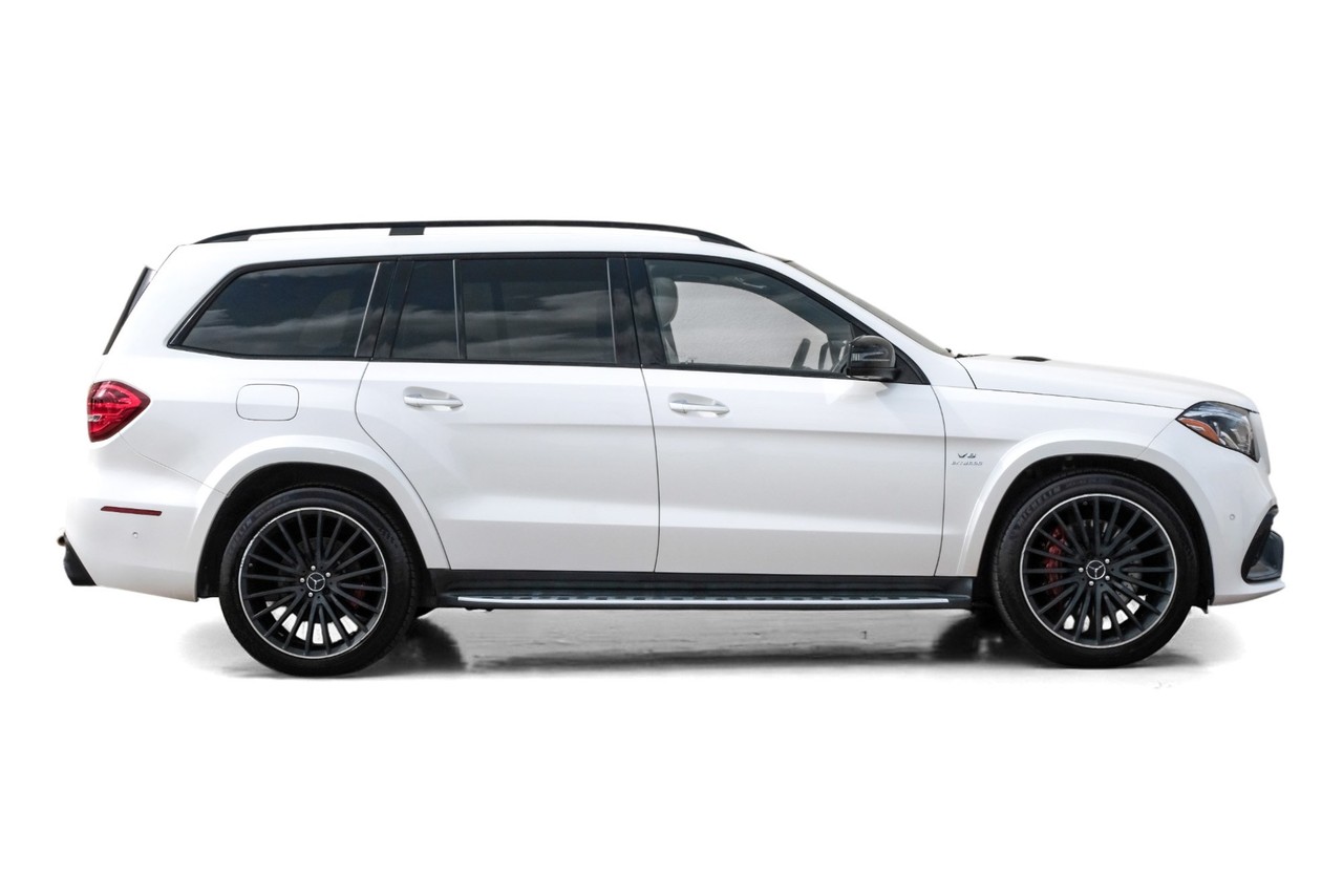 Mercedes-Benz GLS 63 AMG Vehicle Main Gallery Image 08