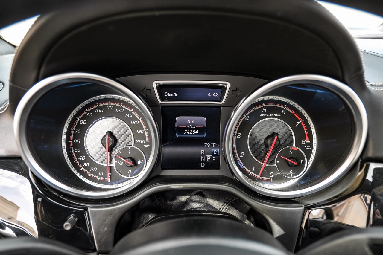 Mercedes-Benz GLS 63 AMG Vehicle Main Gallery Image 20