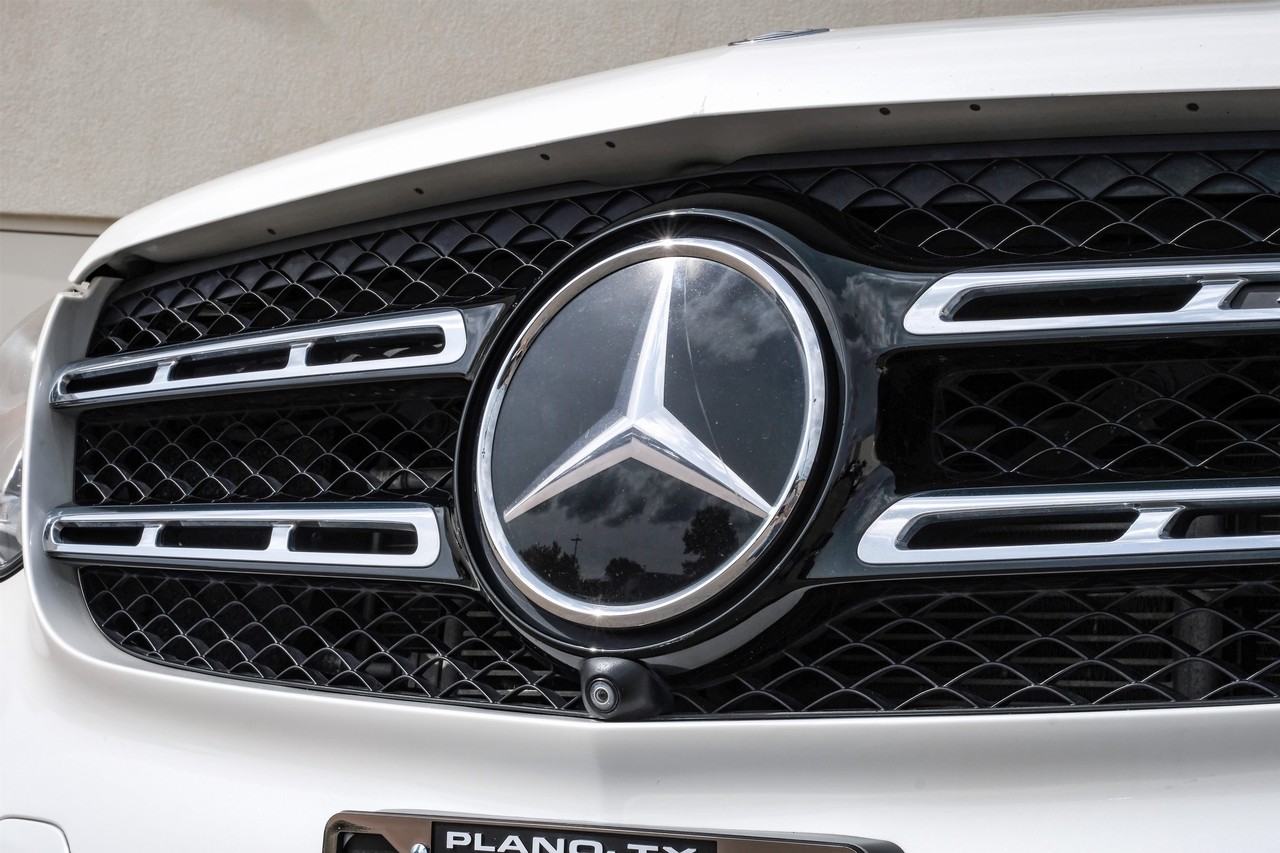 Mercedes-Benz GLS 63 AMG Vehicle Main Gallery Image 53