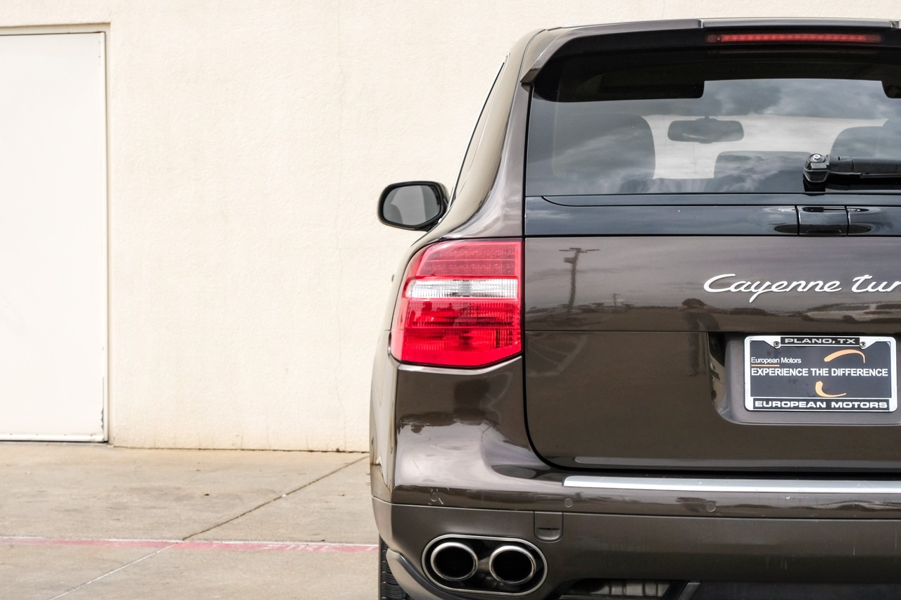 Porsche Cayenne Vehicle Main Gallery Image 51