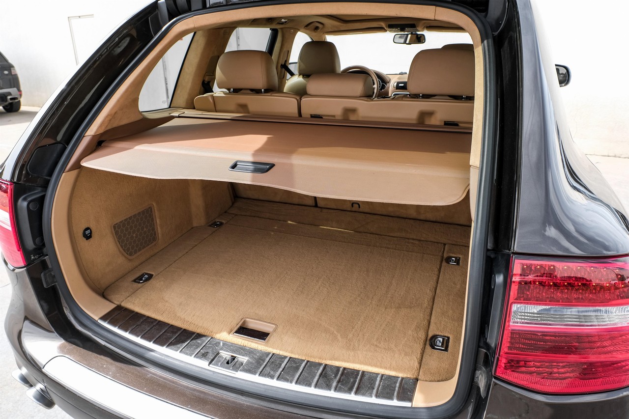Porsche Cayenne Vehicle Main Gallery Image 54