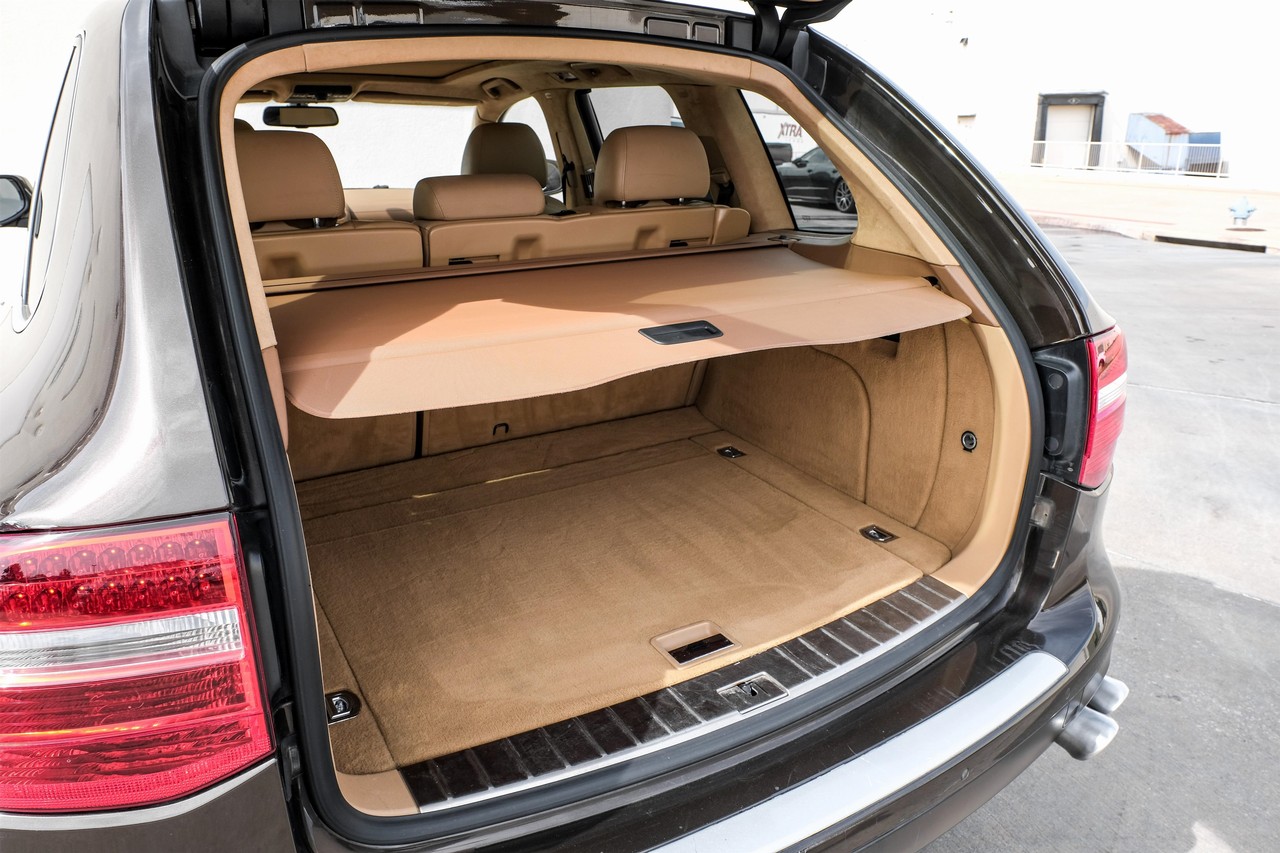 Porsche Cayenne Vehicle Main Gallery Image 56