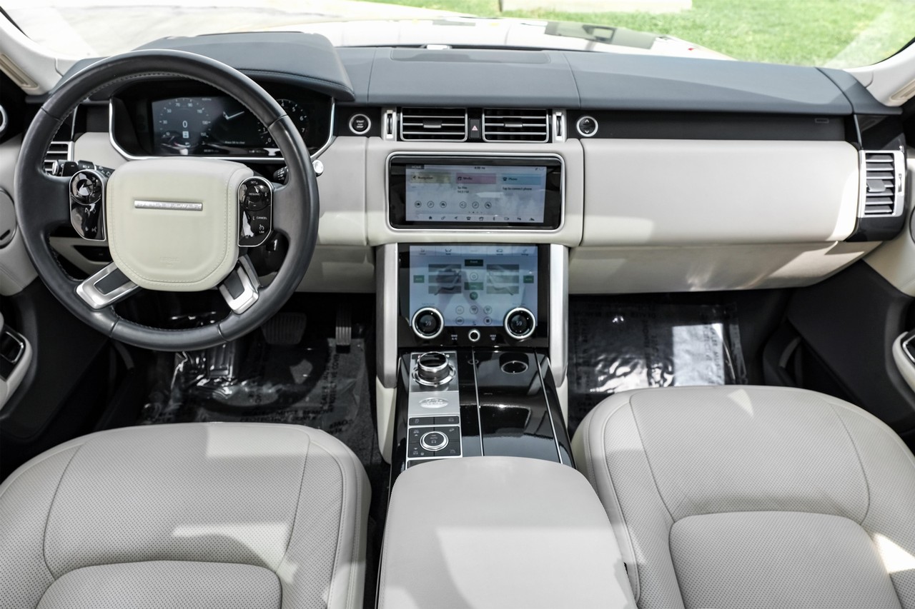 Land Rover Range Rover Vehicle Main Gallery Image 15