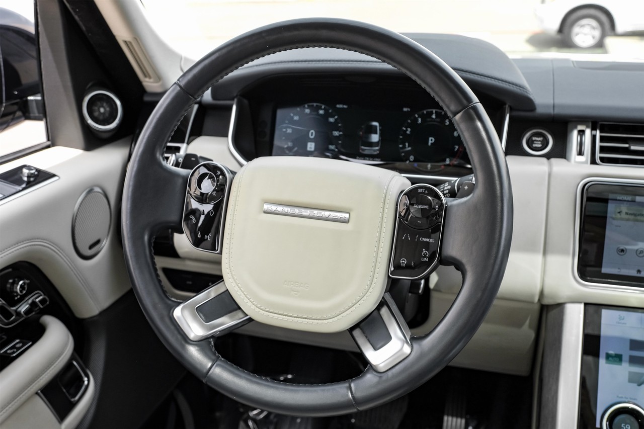 Land Rover Range Rover Vehicle Main Gallery Image 17