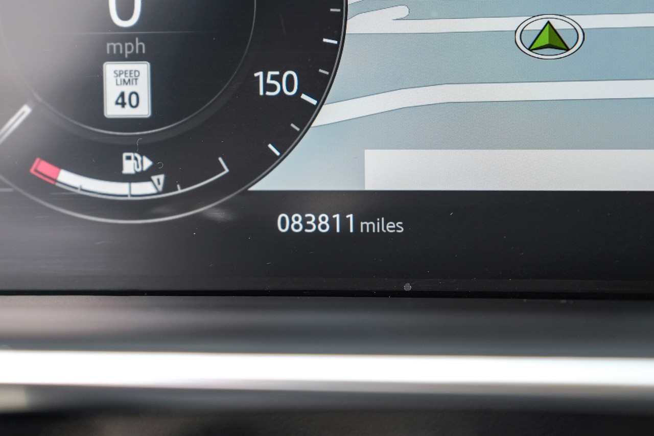 Land Rover Range Rover Vehicle Main Gallery Image 21