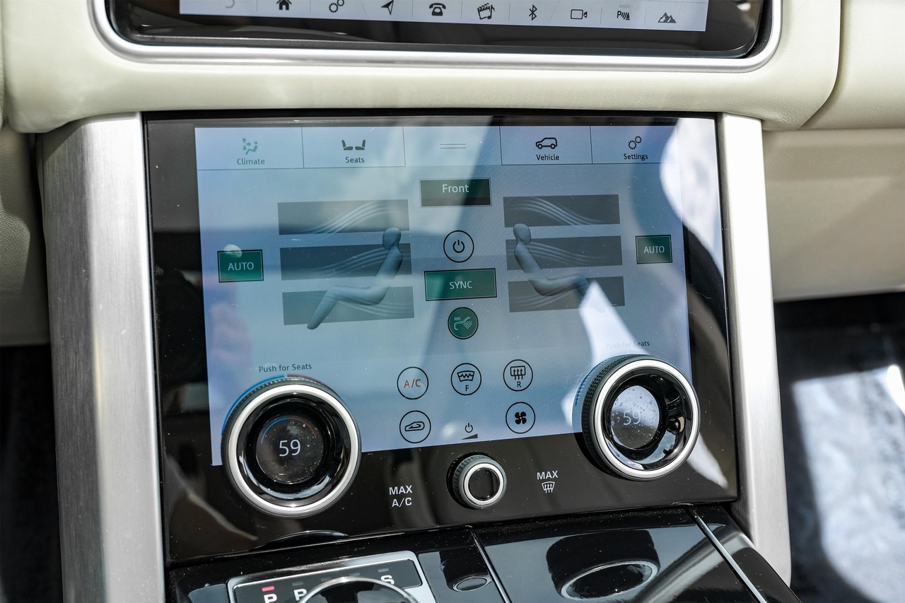 Land Rover Range Rover Vehicle Main Gallery Image 27
