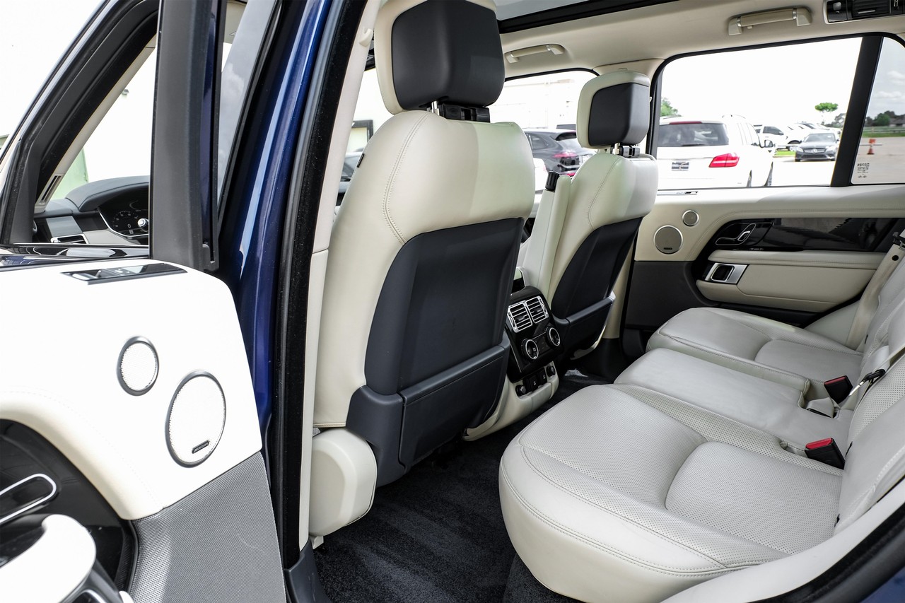 Land Rover Range Rover Vehicle Main Gallery Image 37