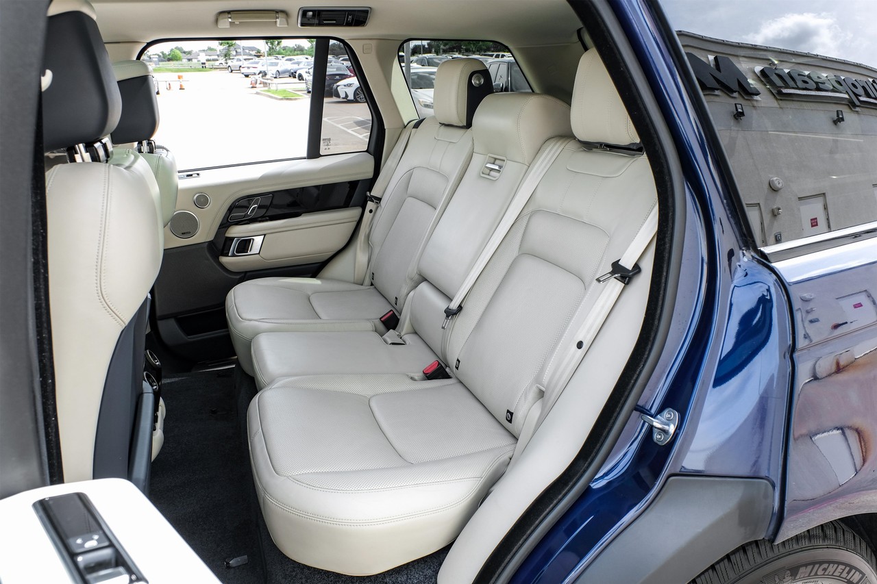 Land Rover Range Rover Vehicle Main Gallery Image 38