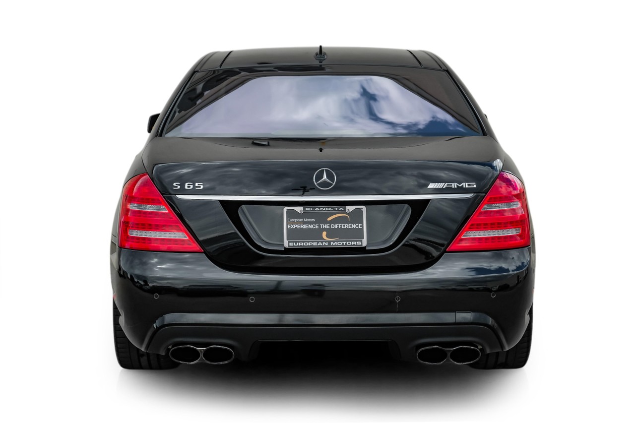 Mercedes-Benz S-Class Vehicle Main Gallery Image 11