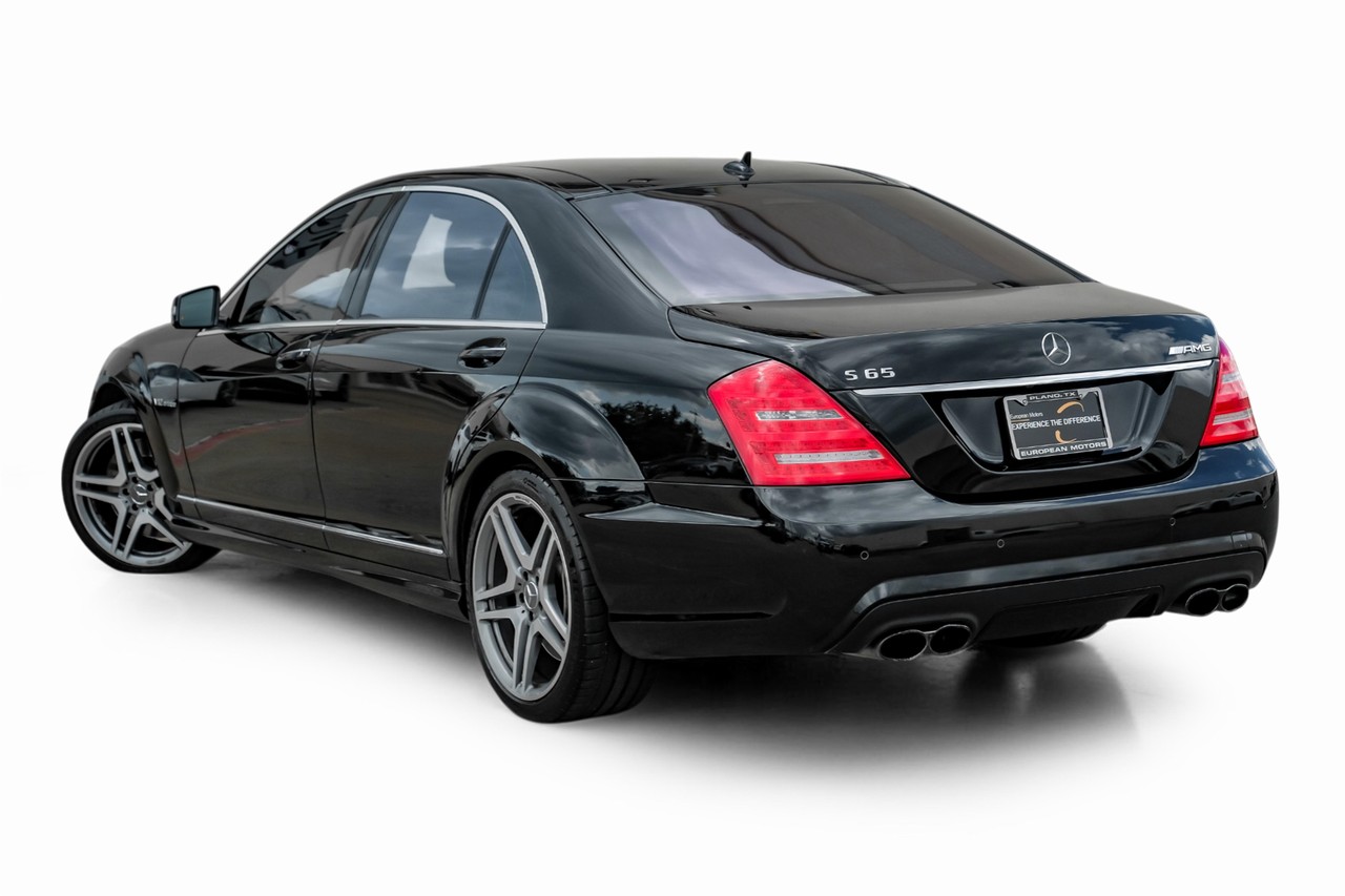 Mercedes-Benz S-Class Vehicle Main Gallery Image 12
