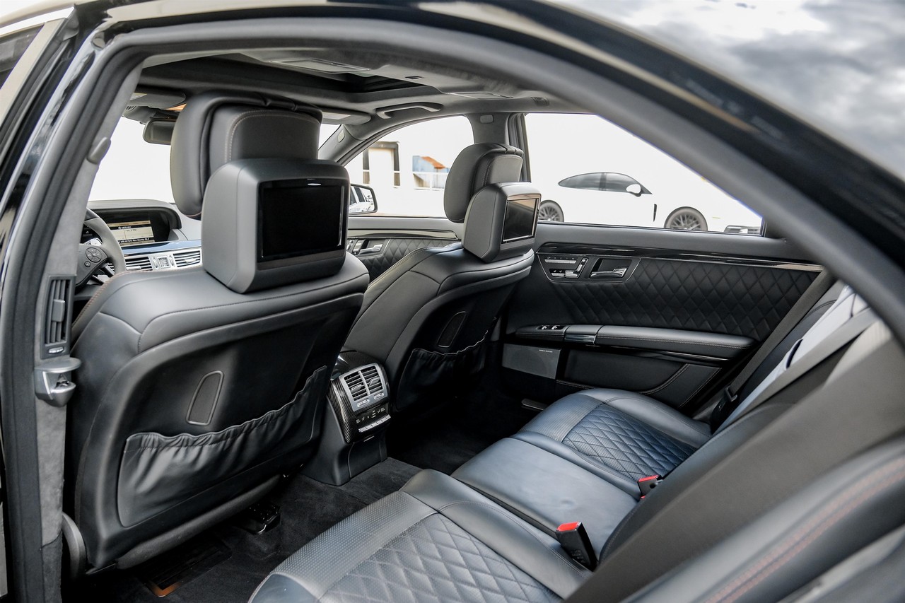 Mercedes-Benz S-Class Vehicle Main Gallery Image 39