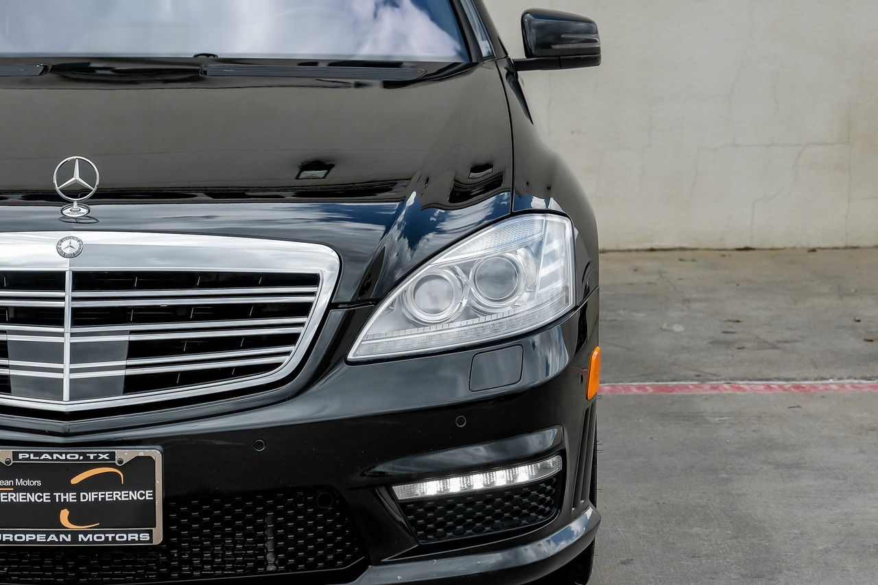 Mercedes-Benz S-Class Vehicle Main Gallery Image 50
