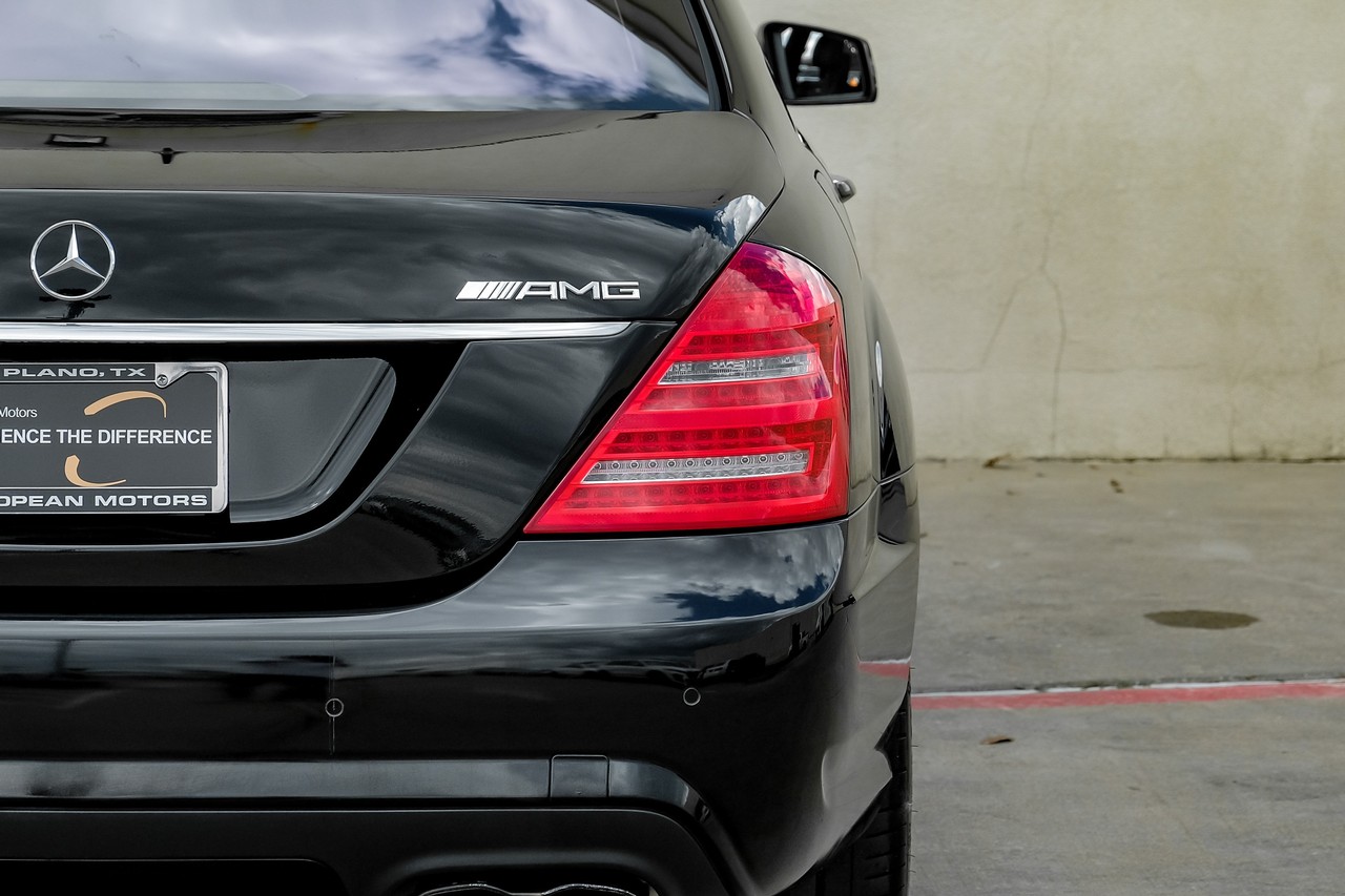 Mercedes-Benz S-Class Vehicle Main Gallery Image 51