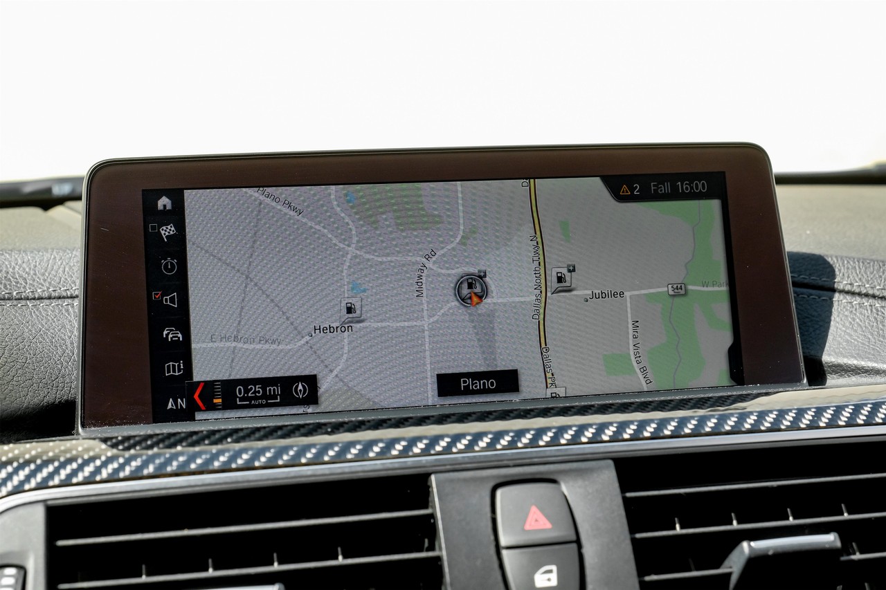 BMW M3 Vehicle Main Gallery Image 23