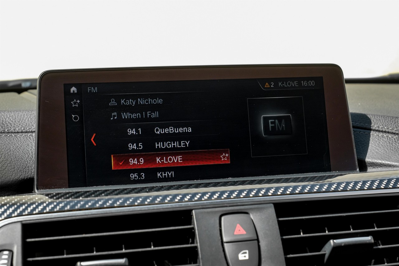 BMW M3 Vehicle Main Gallery Image 33