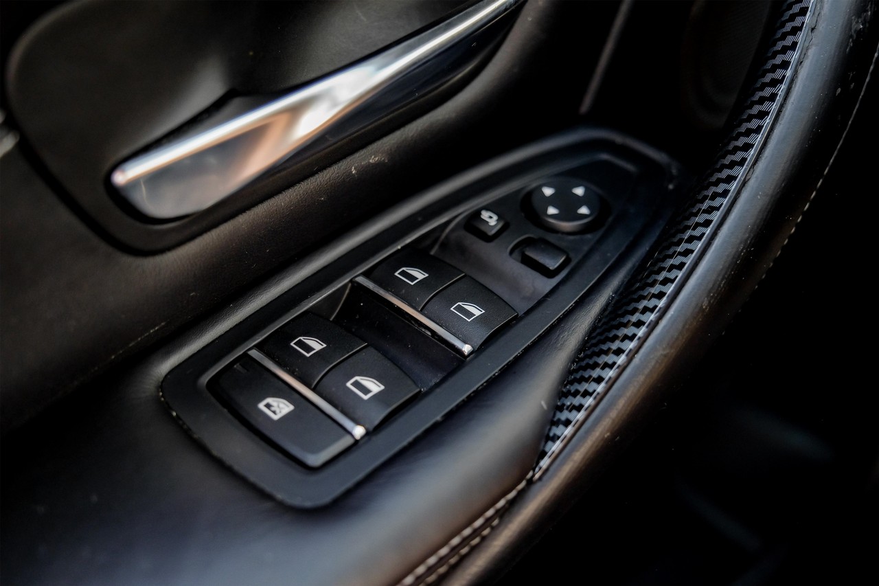 BMW M3 Vehicle Main Gallery Image 45