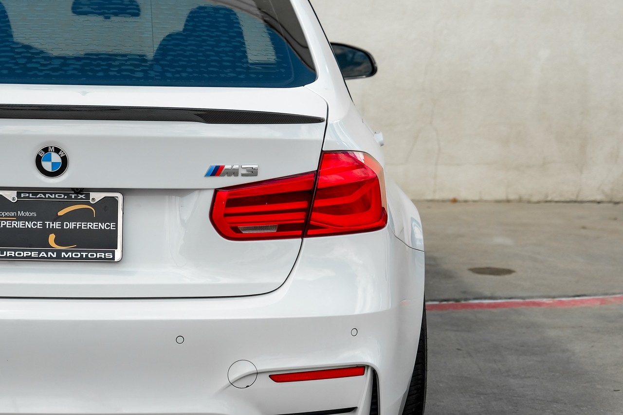BMW M3 Vehicle Main Gallery Image 50