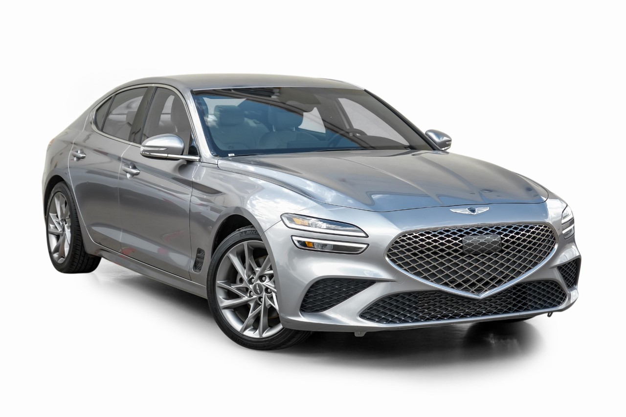 Genesis G70 Vehicle Main Gallery Image 06