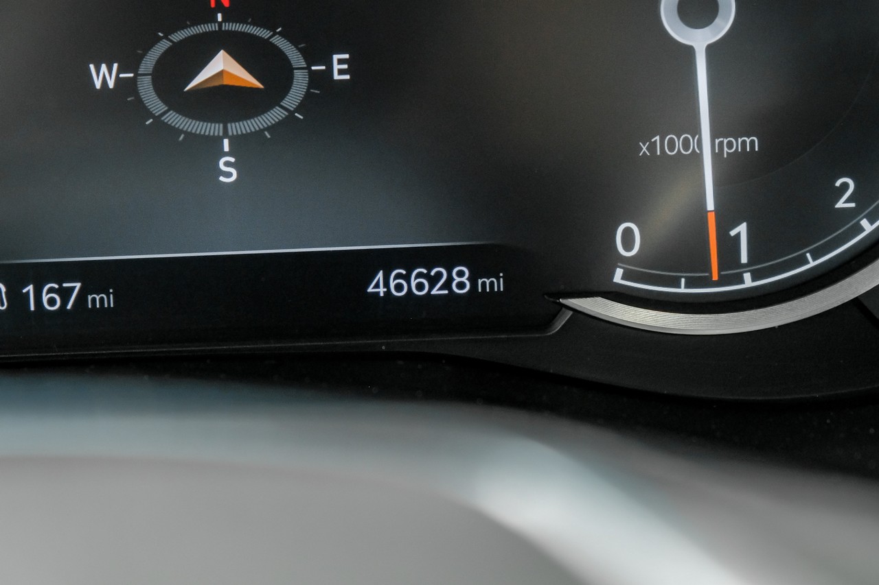 Genesis G70 Vehicle Main Gallery Image 23