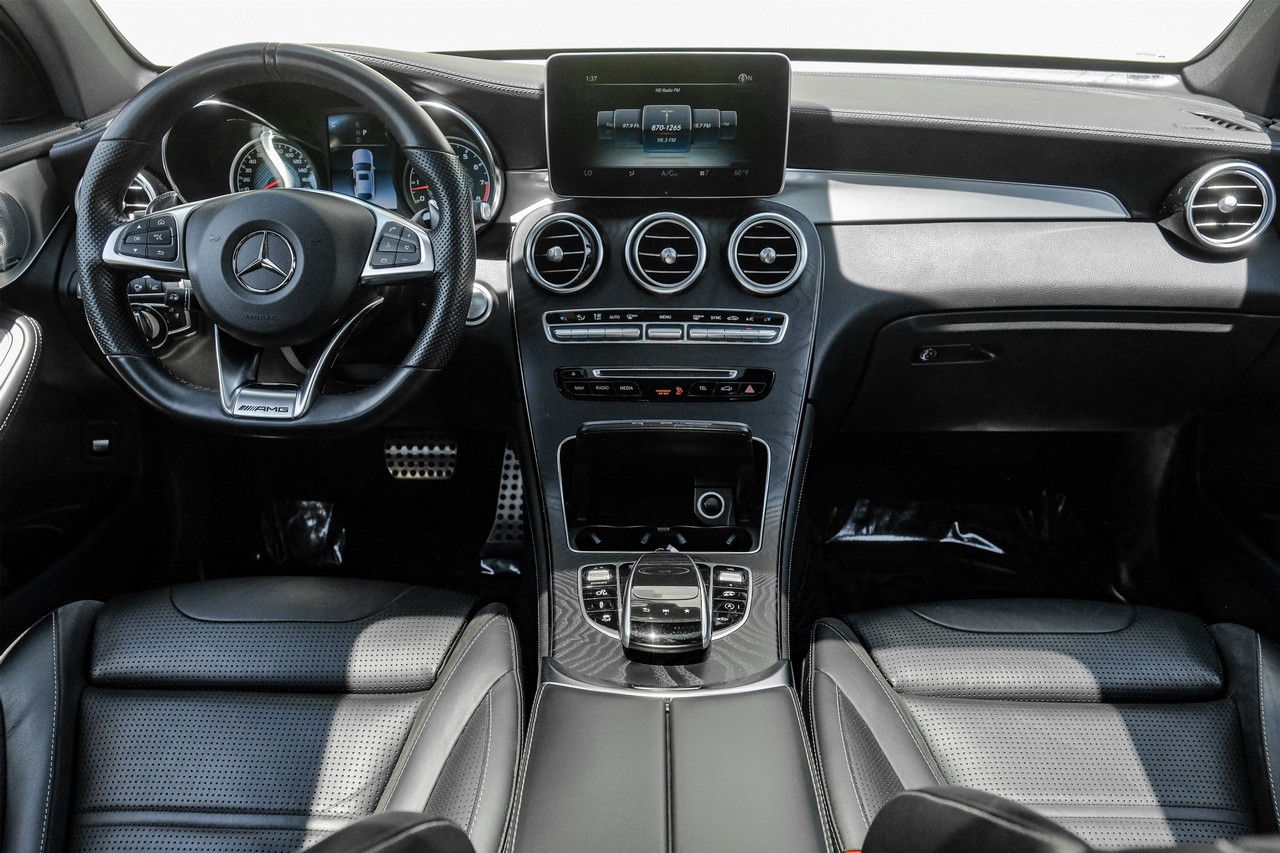 Mercedes-Benz GLC Vehicle Main Gallery Image 13