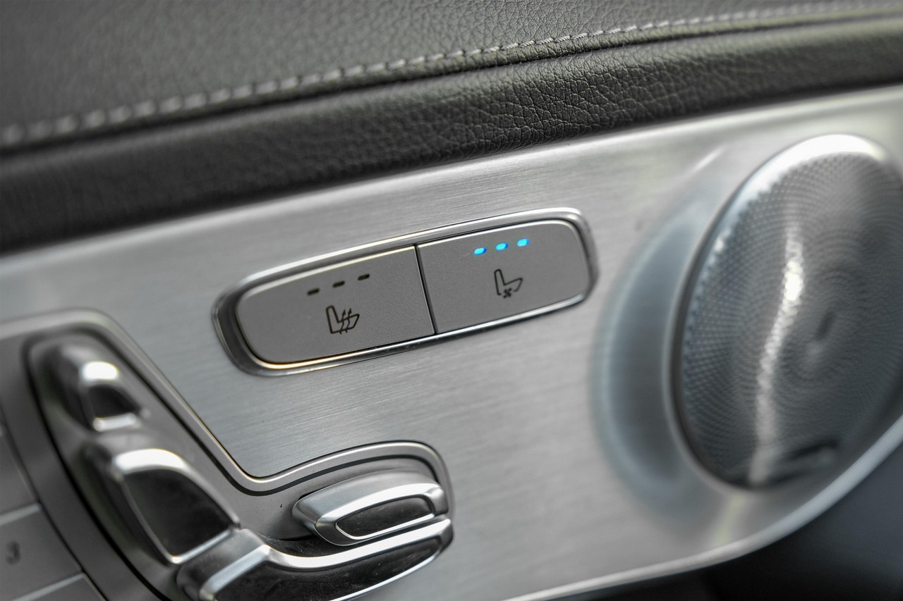 Mercedes-Benz GLC Vehicle Main Gallery Image 37