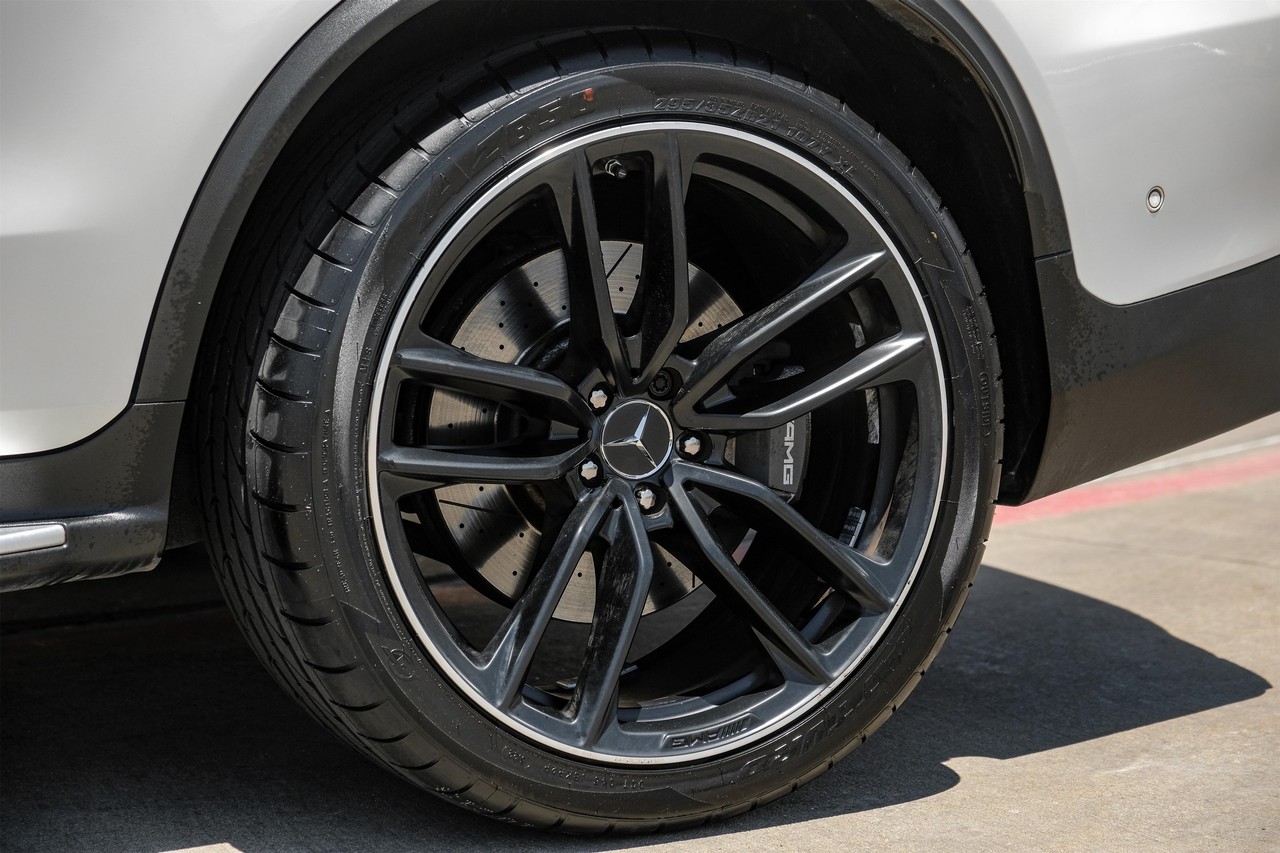 Mercedes-Benz GLC Vehicle Main Gallery Image 49