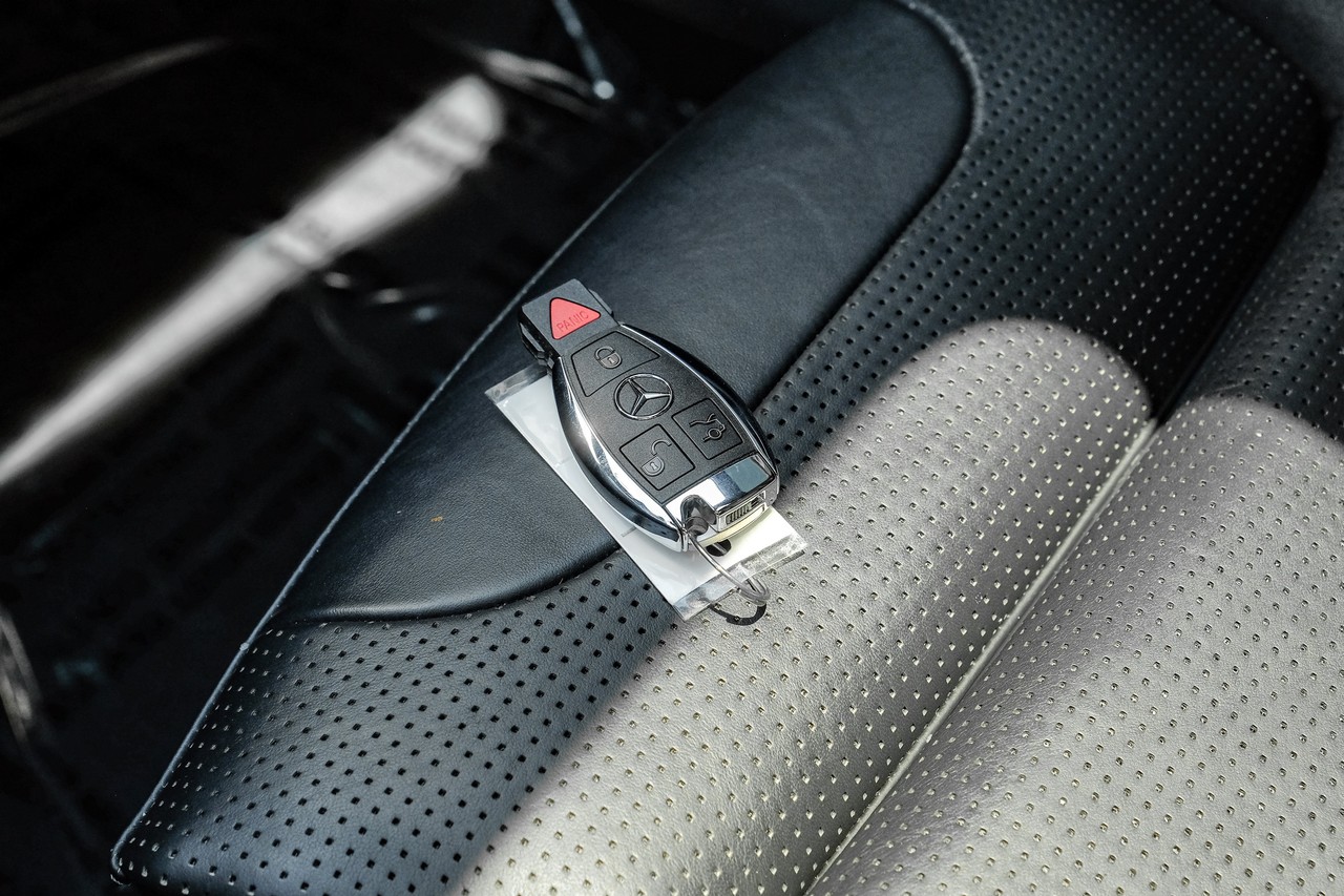 Mercedes-Benz GLC Vehicle Main Gallery Image 50