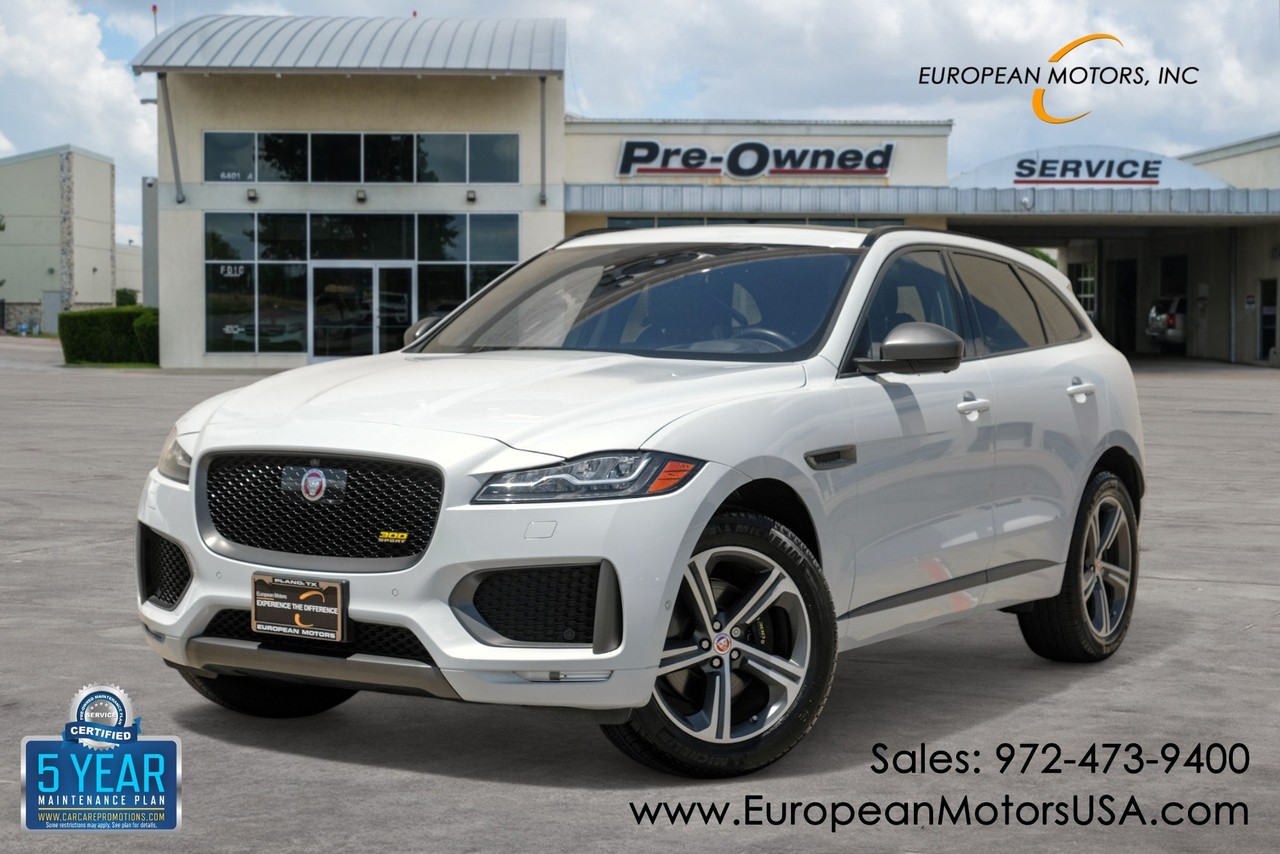 Jaguar F-Pace Vehicle Main Gallery Image 01