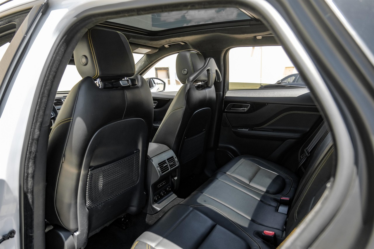 Jaguar F-Pace Vehicle Main Gallery Image 34