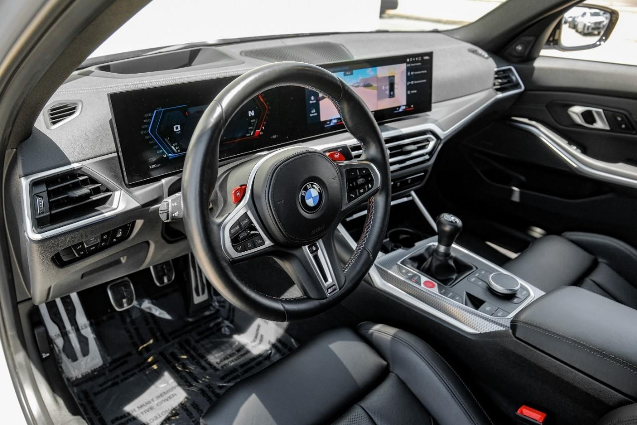 BMW M3 Vehicle Main Gallery Image 03