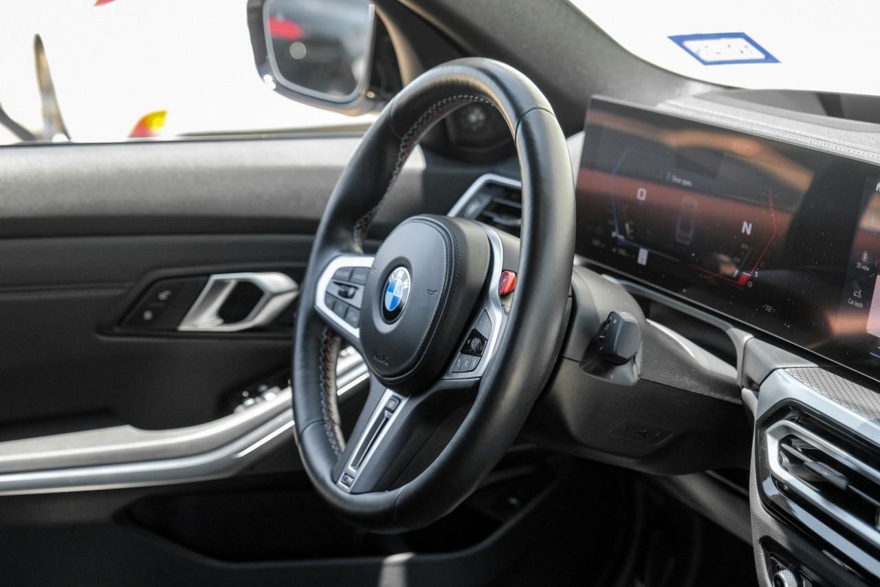 BMW M3 Vehicle Main Gallery Image 13