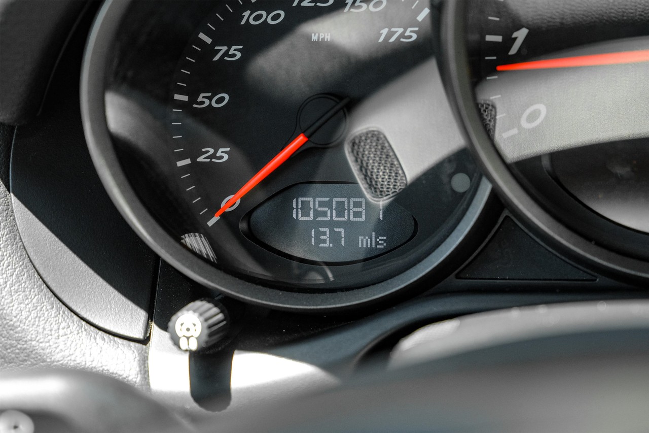 Porsche Boxster Vehicle Main Gallery Image 15