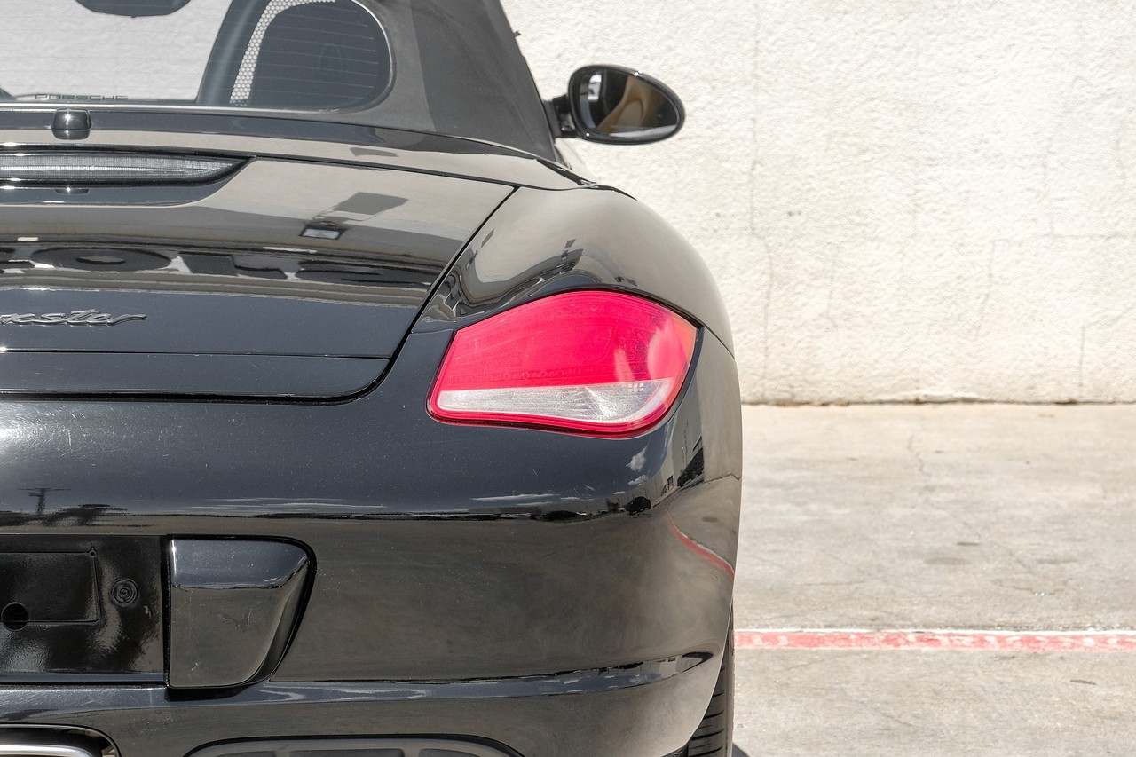 Porsche Boxster Vehicle Main Gallery Image 35